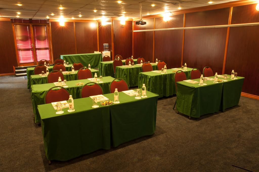 Sentinel Luxury Suite Hotel Pretoria-Noord エクステリア 写真