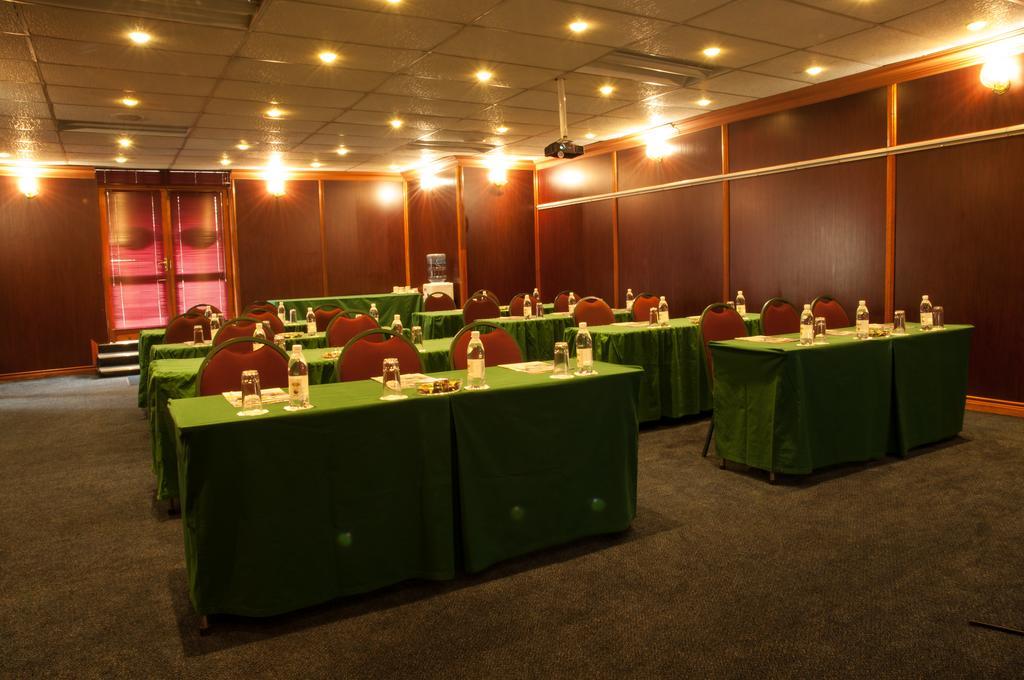 Sentinel Luxury Suite Hotel Pretoria-Noord エクステリア 写真