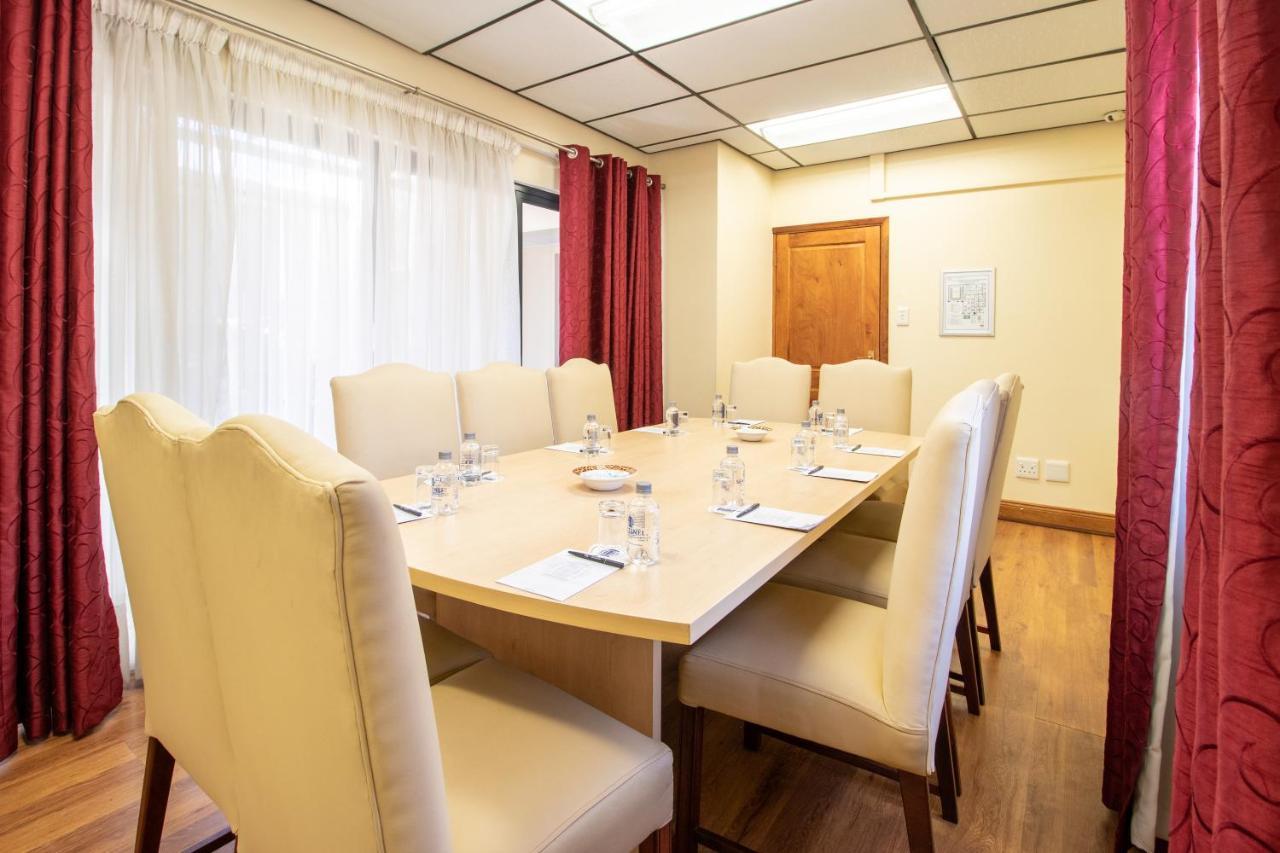 Sentinel Luxury Suite Hotel Pretoria-Noord エクステリア 写真