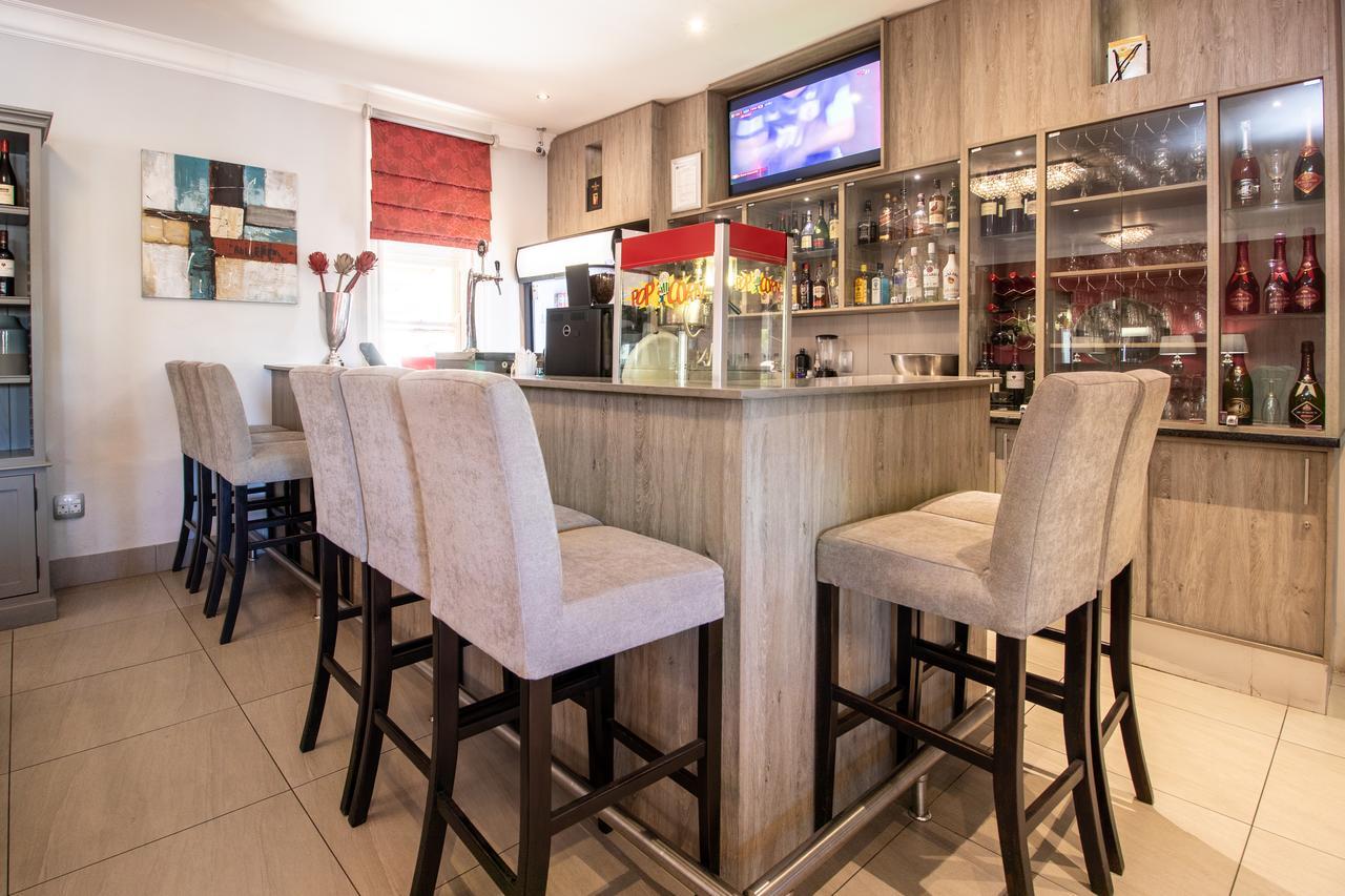 Sentinel Luxury Suite Hotel Pretoria-Noord エクステリア 写真